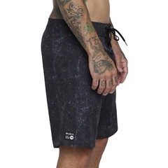 Bermuda RVCA Benj Skull 18" SM25 - Masculina - Foto 3