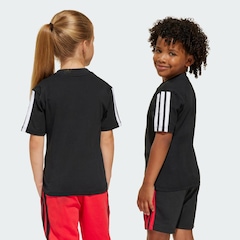 Camiseta adidas Essentials - Infantil - Foto 8