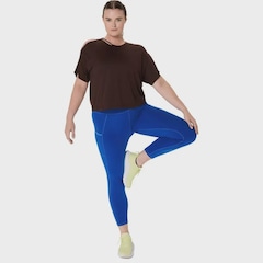 Camiseta Asics Nagino - Feminina - Foto 14