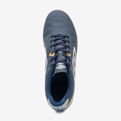 Chuteira de Campo Umbro Attak Eternal - Adulto - Foto 4