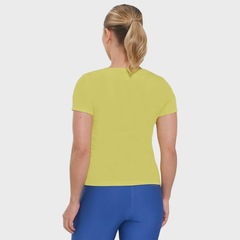 Camiseta Olympikus Essential - Feminina - Foto 2