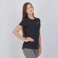 Camiseta New Balance Sport Essentials - Feminina - Foto 2