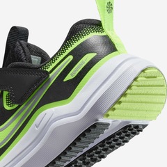 Tênis Nike Cosmic Runner - Infantil - Foto 8