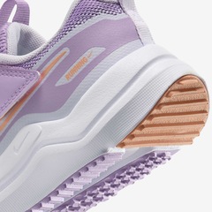 Tênis Nike Cosmic Runner - Infantil - Foto 8