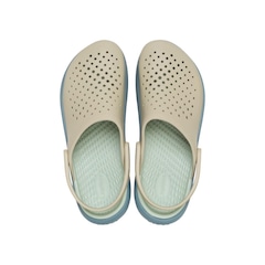 Sandália Crocs Literide Inmotion Clog - Unissex - Foto 5