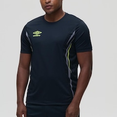 Camiseta Umbro Rush - Masculina - Foto 2