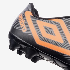 Chuteira de Campo Umbro Orbit - Adulto - Foto 8