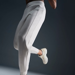 Calça Nike Dri-FIT Jogger Soft - Feminina - Foto 2