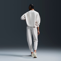 Calça Nike Dri-FIT Jogger Soft - Feminina - Foto 5