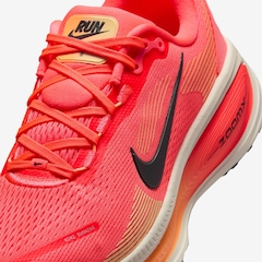 Tênis Nike Vomero 18 - Feminino - Foto 7