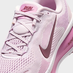 Tênis Nike Vomero 18 - Feminino - Foto 7