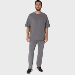 Camiseta Asics Better Cotton - Masculina - Foto 5
