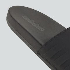 Chinelo adidas Adilette Comfort Mercedes Amg Petronas Fórmula 1 Team - Unissex - Foto 10