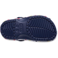 Sandália Crocs Mickey and Friends Classic Clog T Multi - Unissex - Foto 6