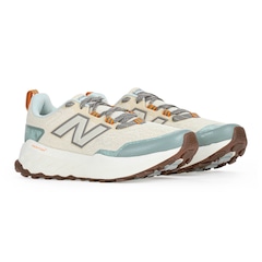 Tênis New Balance Fresh Foam Garoé V2 E Musgo - Feminino - Foto 3