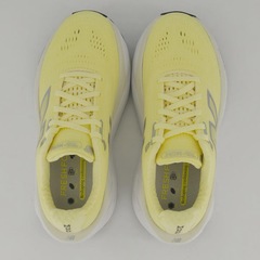 Tênis New Balance Fresh Foam X More V5 - Feminino - Foto 4