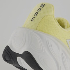 Tênis New Balance Fresh Foam X More V5 - Feminino - Foto 6