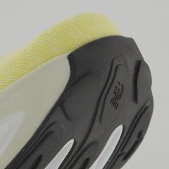 Tênis New Balance Fresh Foam X More V5 - Feminino - Foto 8