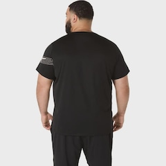 Camiseta Asics Icon - Masculina - Foto 2