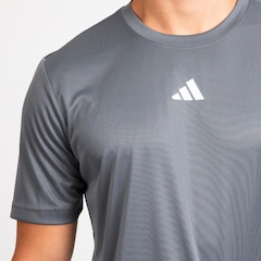 Camiseta Regata adidas Tr Basic Tank - Masculina - Foto 3