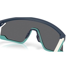 Óculos de Sol Oakley BXTR Pacific Trail Matte Abyss 1839 - Unissex - Foto 6