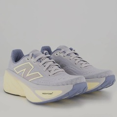 Tênis New Balance Fresh Foam X More V5 - Feminino - Foto 2