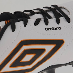 Chuteira de Campo Umbro Class Footballer - Adulto - Foto 7