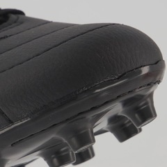Chuteira de Campo Umbro Class Footballer - Adulto - Foto 8