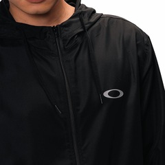 Jaqueta Oakley com Capuz Essential Windbreaker WT25 - Masculina - Foto 3