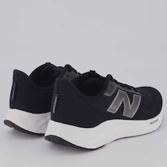 Tênis New Balance Fresh Foam Arishi V4 - Feminino - Foto 3