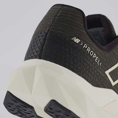 Tênis New Balance Fuelcell Propel V5 - Masculino - Foto 6