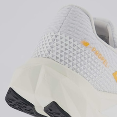Tênis New Balance Fuelcell Propel V5 - Feminino - Foto 6