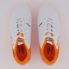 Chuteira de Campo Umbro Fifty VI - Infantil - Foto 4