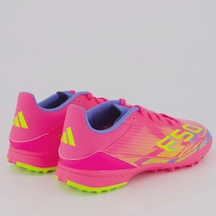 Chuteira de Society adidas F50 League - Infantil - Foto 3