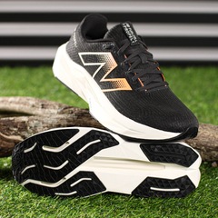 Tênis New Balance FuelCell Propel V5 - Masculino - Foto 7