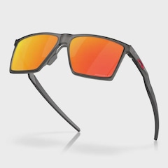 Óculos de Sol Oakley Unissex Futurity Sun Satin Grey Smoke Prizm Ruby Polarized - Foto 2