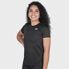 Camiseta New Balance Accelerate - Feminina - Foto 2
