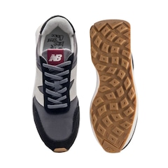 Tênis New Balance 370V1 - Feminino - Foto 4