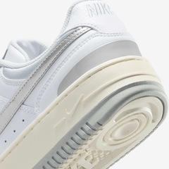 Tênis Nike Gamma Force - Feminino - Foto 8