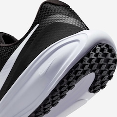 Tênis Nike Revolution 8 - Feminino - Foto 8