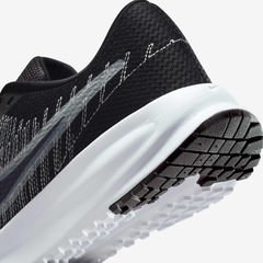 Tênis Nike Run Defy - Feminino - Foto 8