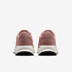 Tênis Nike Run Defy - Feminino - Foto 6