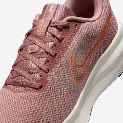 Tênis Nike Run Defy - Feminino - Foto 7