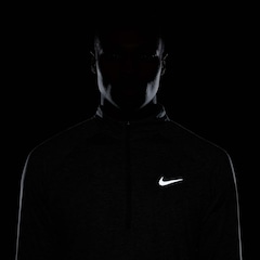 Camiseta Manga Longa Nike Stride - Masculina - Foto 7