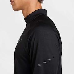Camiseta Manga Longa Nike Stride - Masculina - Foto 6