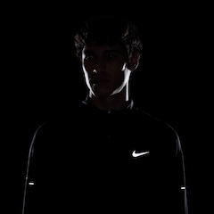 Camiseta Manga Longa Nike Stride - Masculina - Foto 8