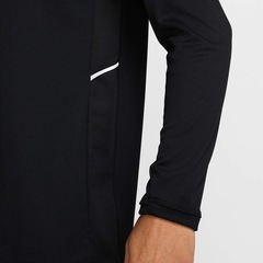 Camiseta Nike Dri-FIT Academy Pro - Masculina - Foto 5