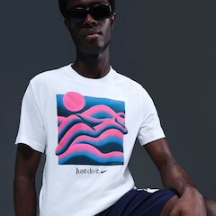 Camiseta Nike Sportswear OC Masculina - Foto 3
