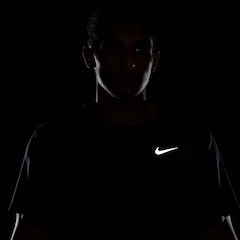Camiseta Nike Dri-FIT UV Miller - Masculina - Foto 6