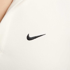 Camiseta Polo Nike Essential - Feminina - Foto 4